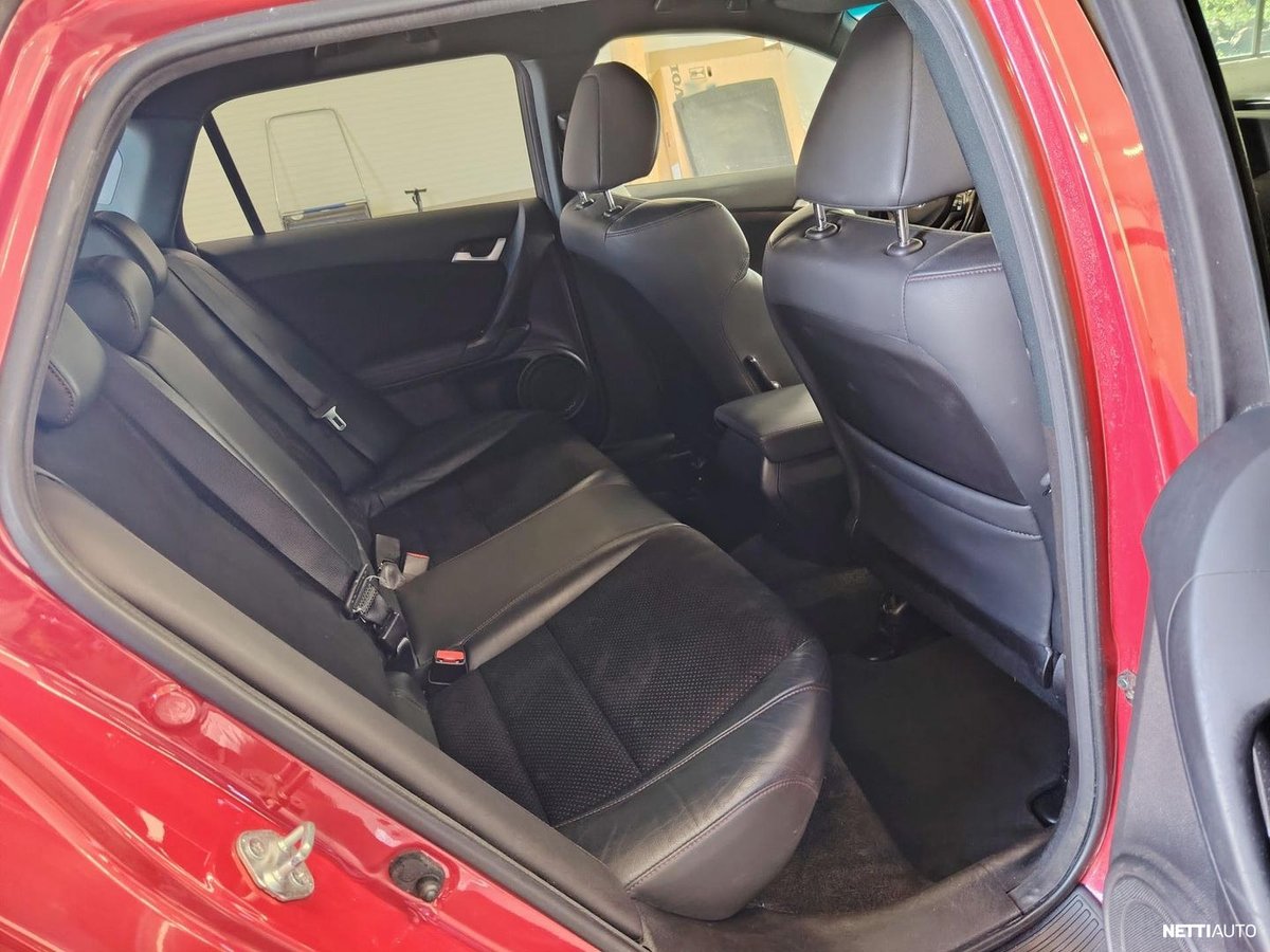 Honda Accord 2,4 Type S 