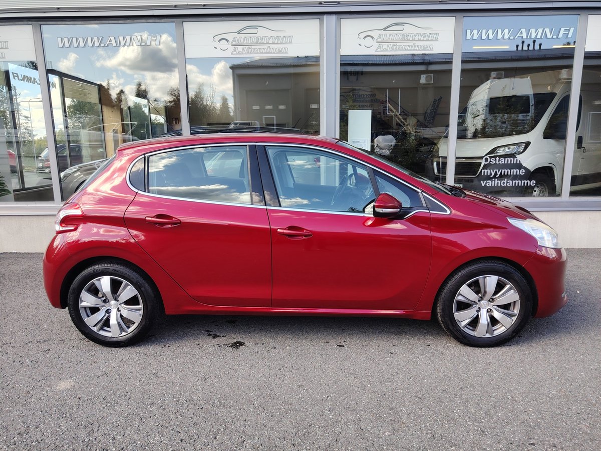 Peugeot 208 1.2 VTi 82 Allure 5ov *1-OMISTEINEN SUOMIAUTO*