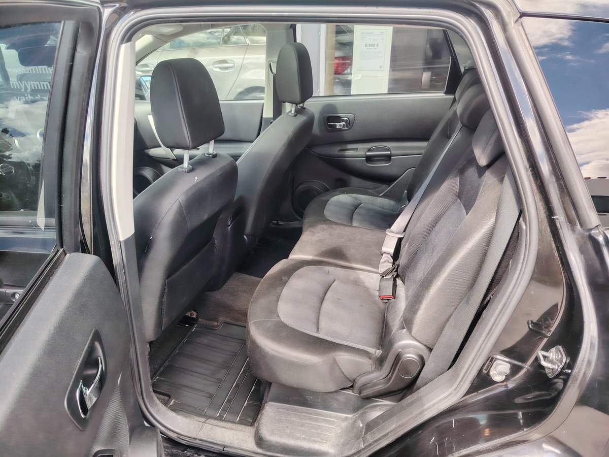 Nissan Qashqai+2 2,0dCi DPFA Acenta Manuaali