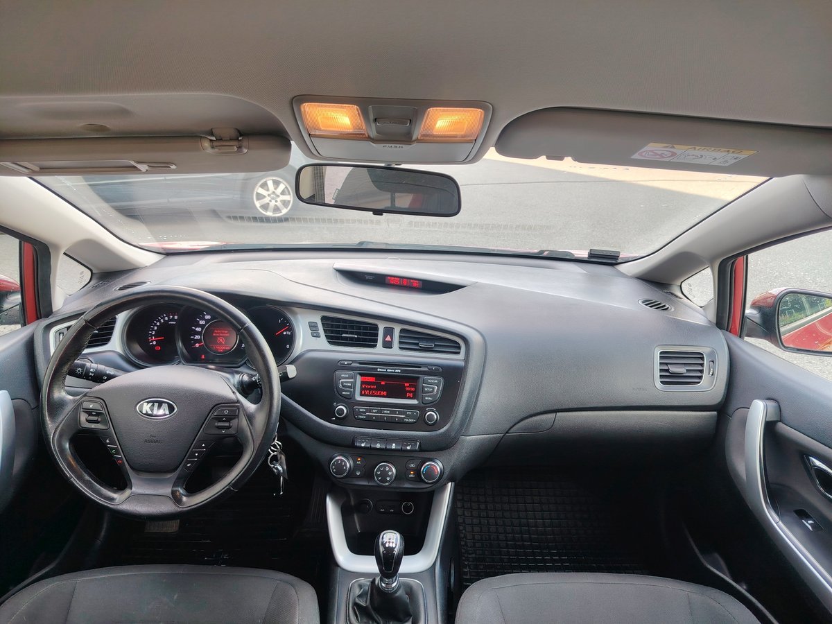 Kia Ceed 1.6 ISG LX SW EcoDynamics