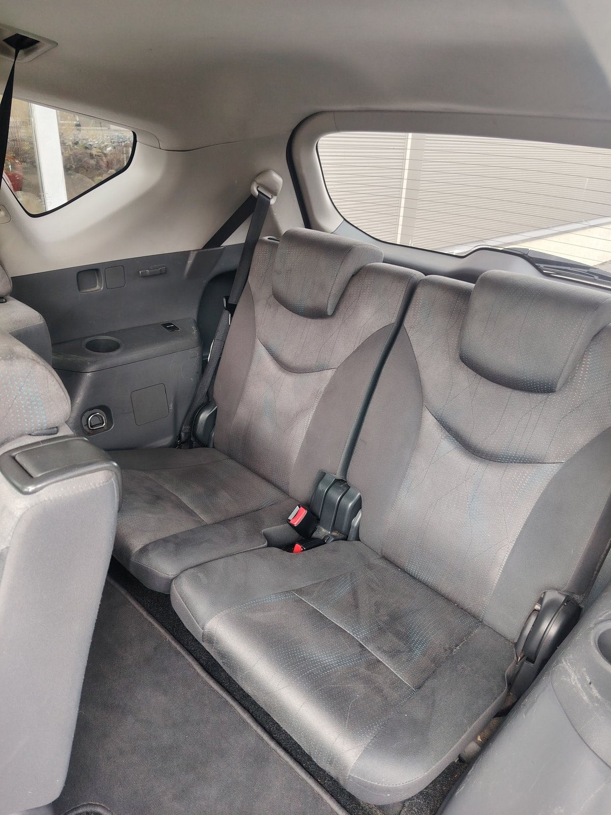 Toyota Prius+ Hybrid CVT, 136hp, 2012