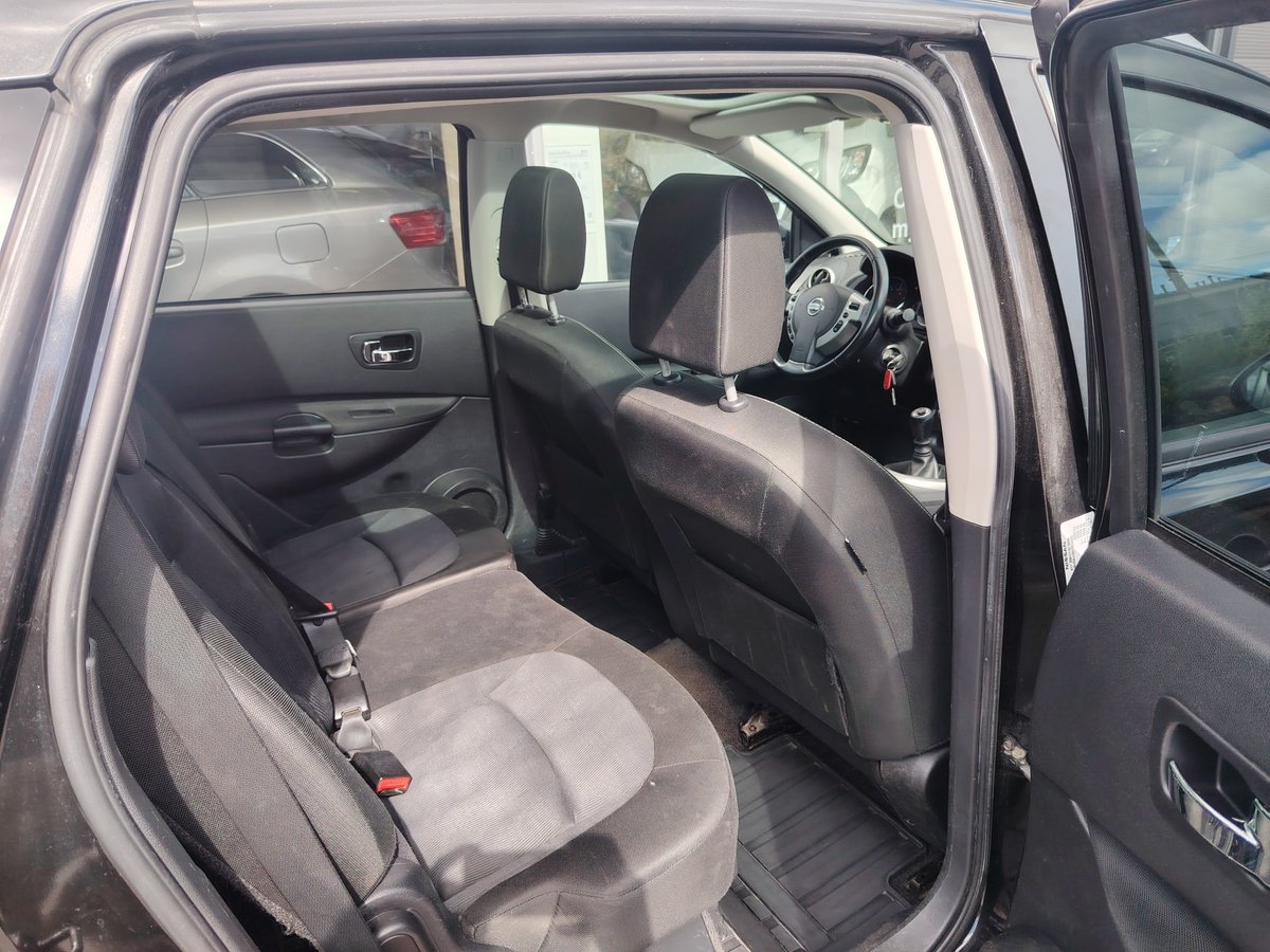 Nissan Qashqai+2 2,0dCi DPFA Acenta Manuaali
