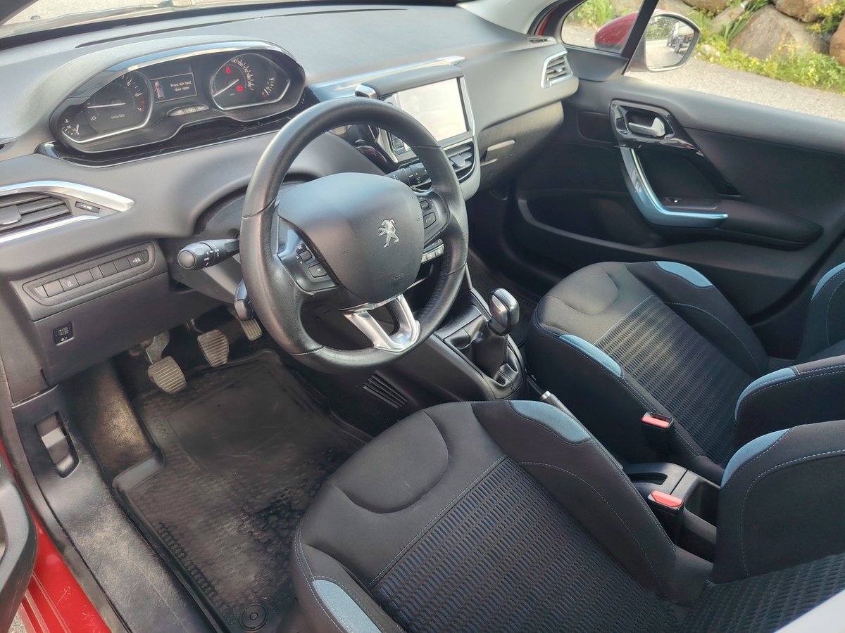 Peugeot 208 1.2 VTi 82 Allure 5ov *1-OMISTEINEN SUOMIAUTO*