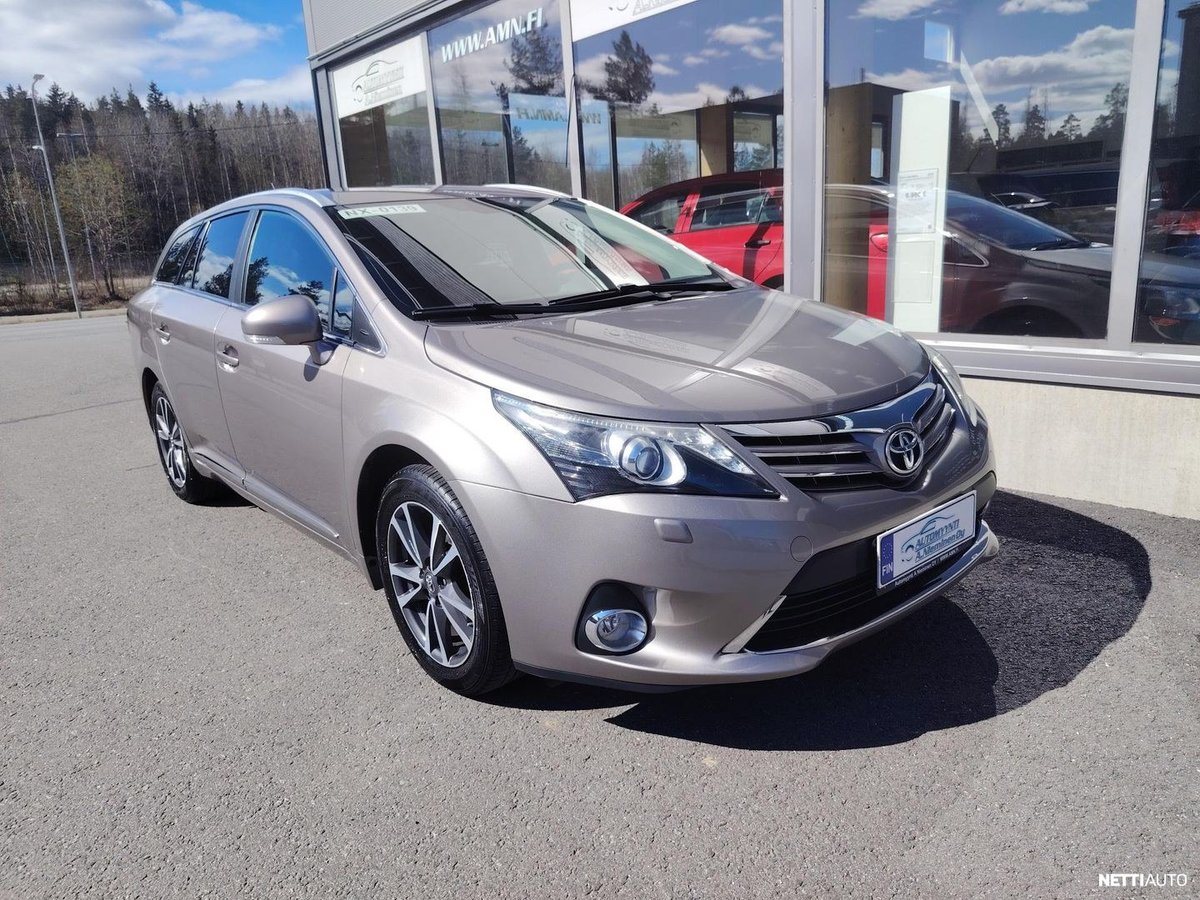 Toyota Avensis 1,8 Valvematic Active Wagon Multidrive S *JUURI KATSASTETTU JA HUOLLETTU/VETOKOUKKU/*