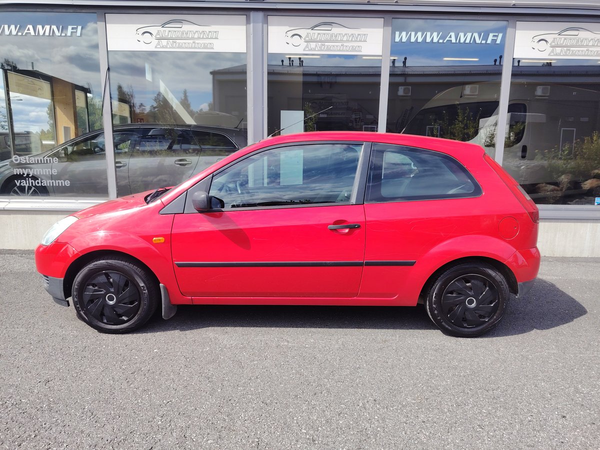 Ford Fiesta 1.3 3d JUURI KATSASTETTU! 