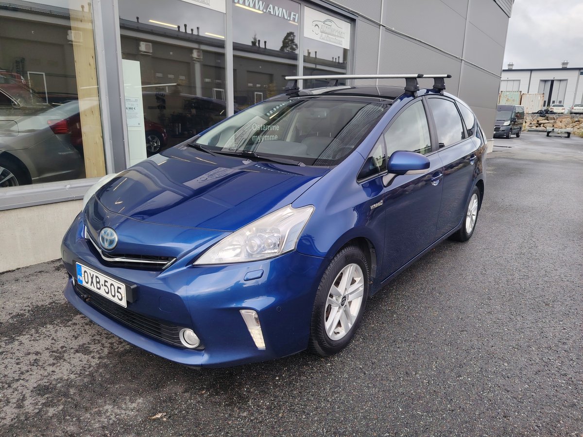Toyota Prius+ Hybrid CVT, 136hp, 2012