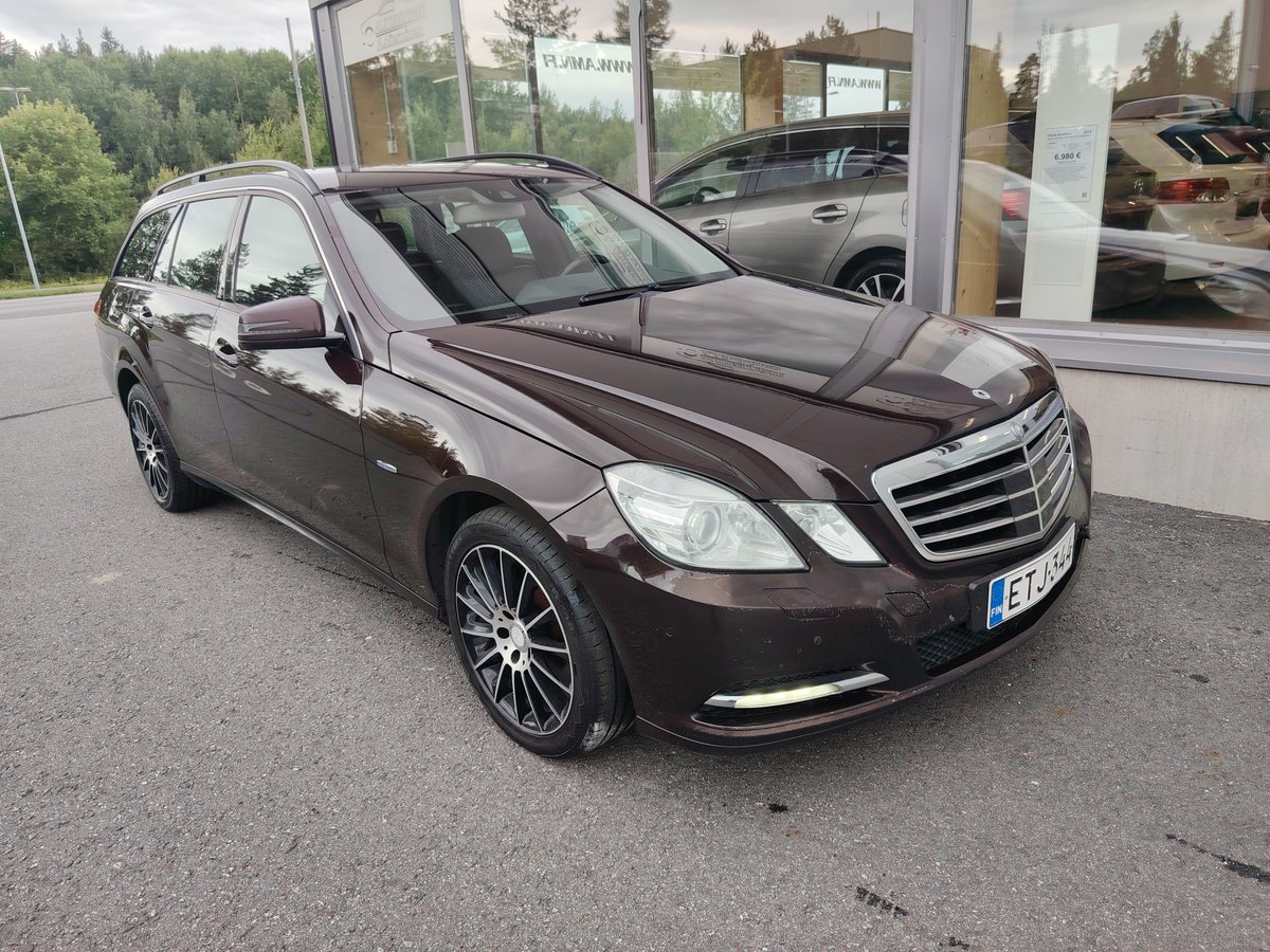 Mercedes-Benz E C 220 CDI BE T A Premium Business