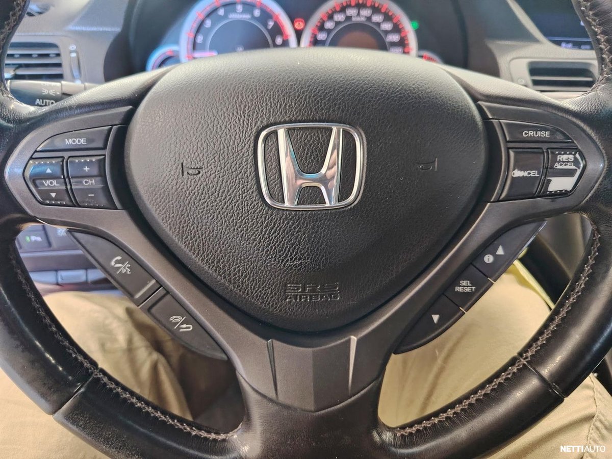 Honda Accord 2,4 Type S 