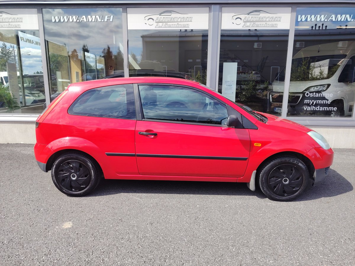 Ford Fiesta 1.3 3d JUURI KATSASTETTU! 