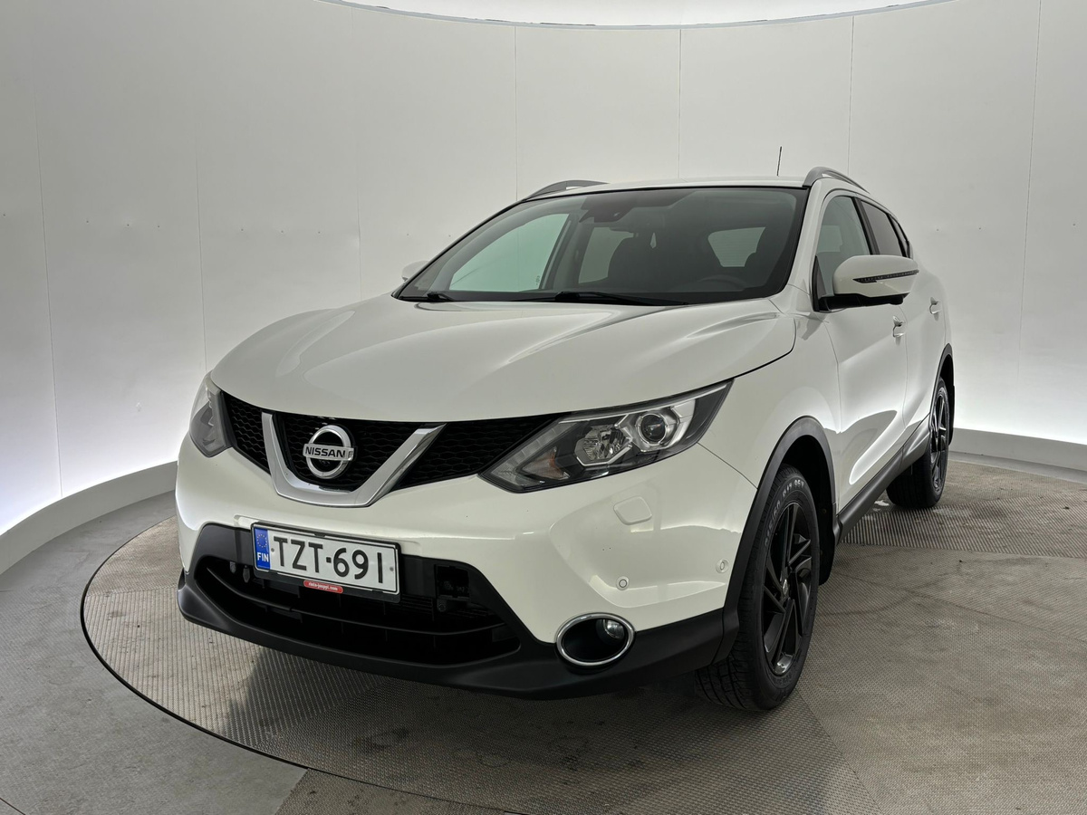 2015 Nissan Qashqai - Image 1