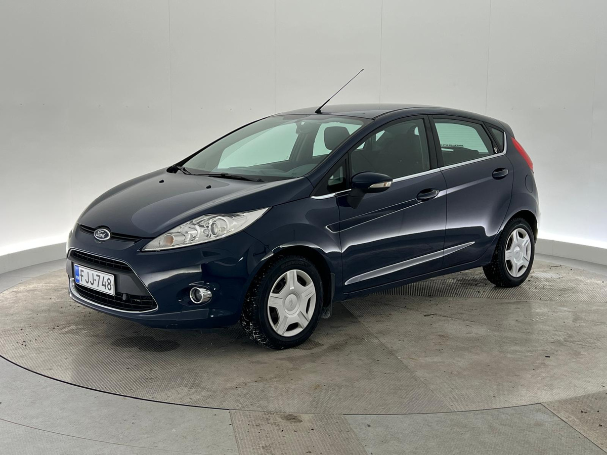 2009 Ford Fiesta - Image 1