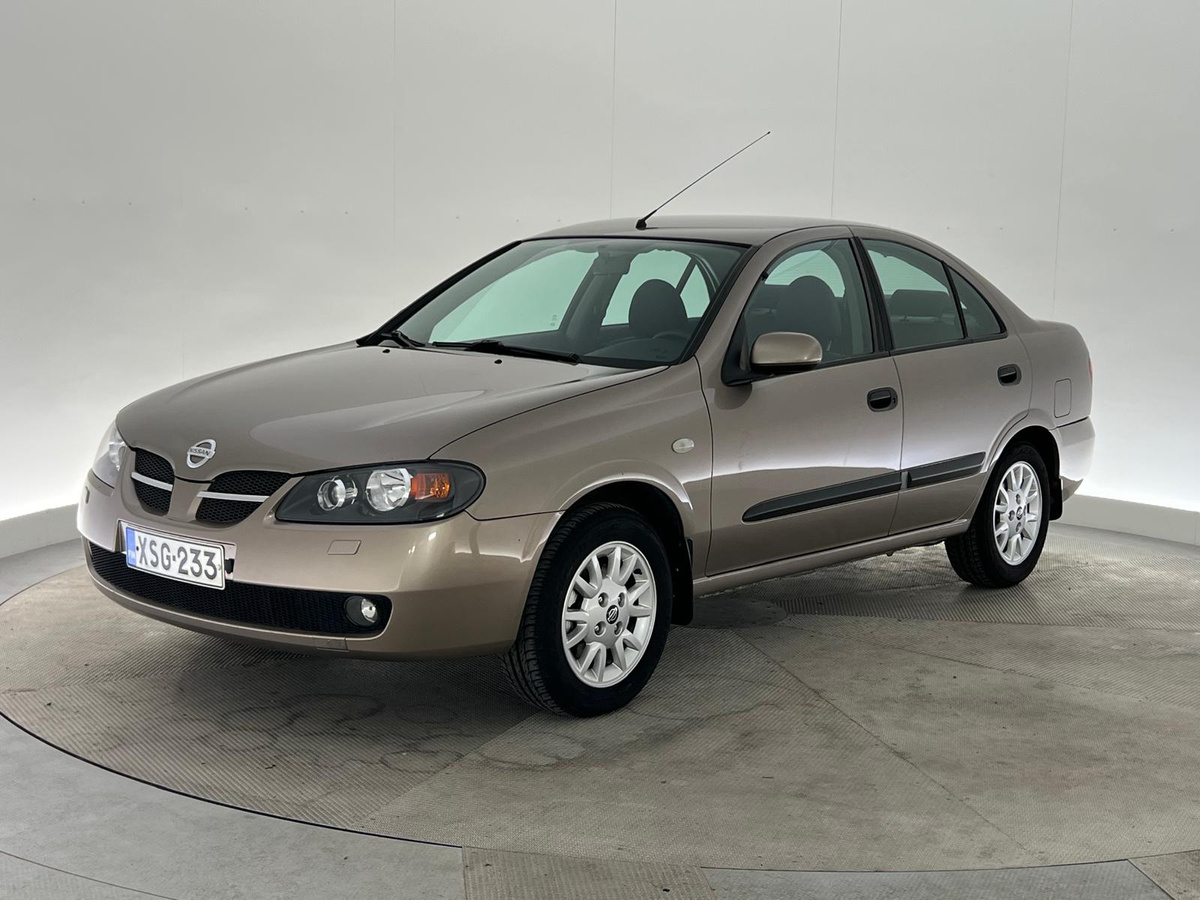 2005 Nissan Almera - Image 1