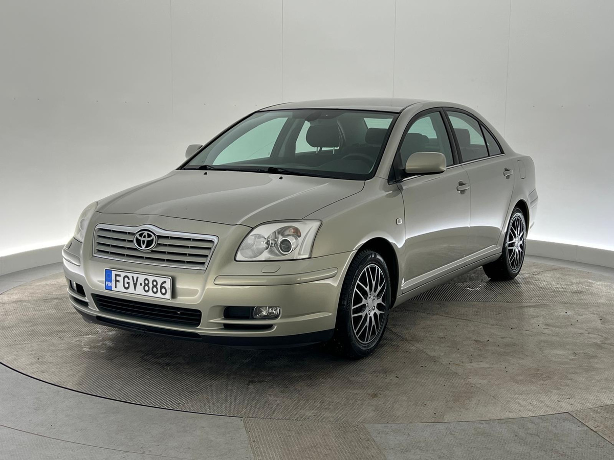 2005 Toyota Avensis - Image 1