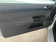 2009 Volkswagen Polo - Image 10 - Thumbnail
