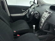 2008 Toyota Yaris - Image 16 - Thumbnail