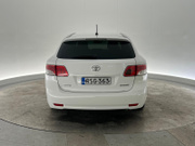 2009 Toyota Avensis - Image 5 - Thumbnail