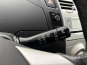 2007 Toyota Yaris - Image 14 - Thumbnail