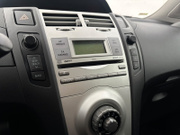 2007 Toyota Yaris - Image 16 - Thumbnail