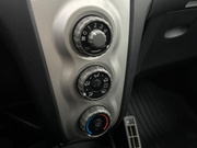 2007 Toyota Yaris - Image 23 - Thumbnail