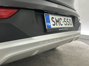 2017 Volvo V40 Cross Country - Image 8 - Thumbnail