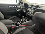 2018 Nissan Qashqai - Image 17 - Thumbnail
