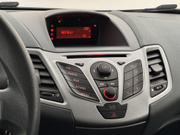 2009 Ford Fiesta - Image 13 - Thumbnail