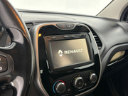 2017 Renault Captur - Image 15 - Thumbnail