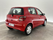 2002 Toyota Yaris - Image 8 - Thumbnail