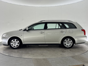 2003 Toyota Avensis - Image 2 - Thumbnail