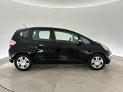 2009 Honda Jazz - Image 5 - Thumbnail