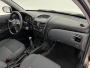2005 Nissan Almera - Image 11 - Thumbnail