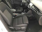 2016 Opel Astra - Image 11 - Thumbnail