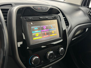 2017 Renault Captur - Image 23 - Thumbnail