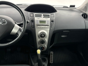2007 Toyota Yaris - Image 20 - Thumbnail