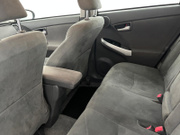 2010 Toyota Prius - Image 19 - Thumbnail