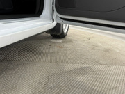 2010 Ford Focus - Image 9 - Thumbnail