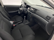 2004 Toyota Corolla - Image 11 - Thumbnail