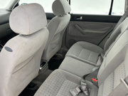 2001 Volkswagen Golf - Image 9 - Thumbnail