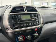 2002 Toyota RAV4 - Image 13 - Thumbnail