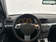 2010 Opel Astra - Image 20 - Thumbnail