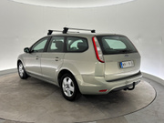 2009 Ford Focus - Image 5 - Thumbnail
