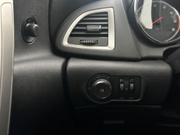 2010 Opel Astra - Image 11 - Thumbnail
