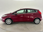 2009 Ford Fiesta - Image 3 - Thumbnail