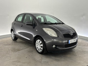 2007 Toyota Yaris - Image 2 - Thumbnail