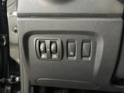 2017 Renault Captur - Image 18 - Thumbnail