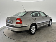 2007 Skoda Octavia - Image 4 - Thumbnail