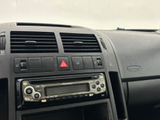 2005 Volkswagen Polo - Image 21 - Thumbnail