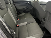 2011 Ford Focus - Image 16 - Thumbnail