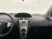 2007 Toyota Yaris - Image 23 - Thumbnail
