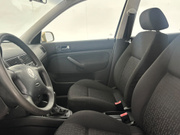2003 Volkswagen Golf - Image 22 - Thumbnail